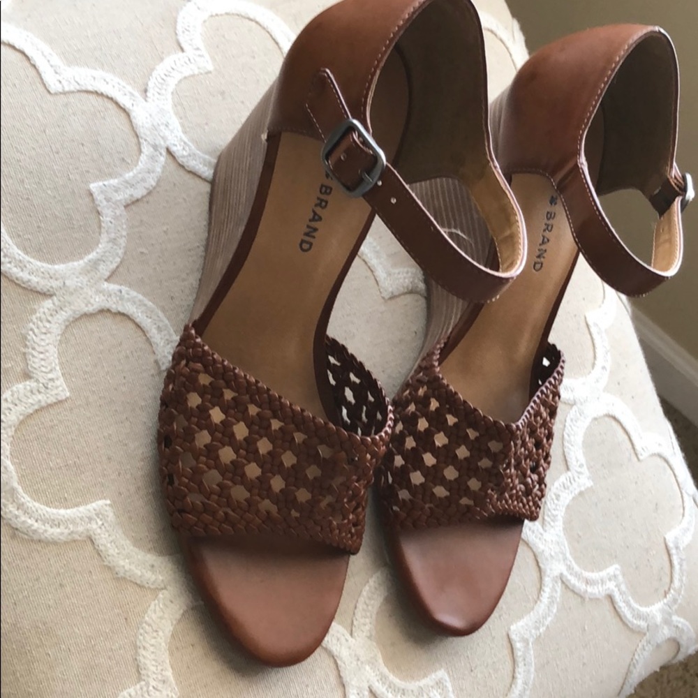 LUCKY BRAND WEDGE SANDALS